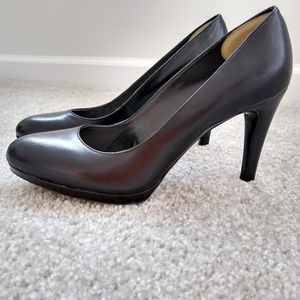 Franco Sarto Black Darren Pump, size 8